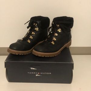 Tommy Hilfiger boots